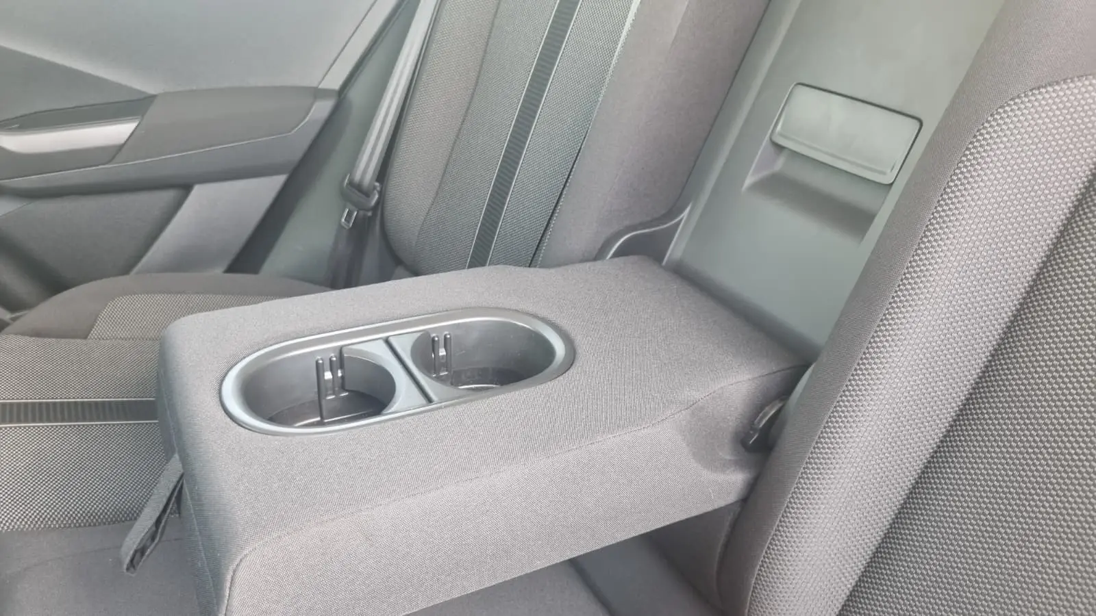 Volkswagen T-Roc 1.0 TSI Urban 15
