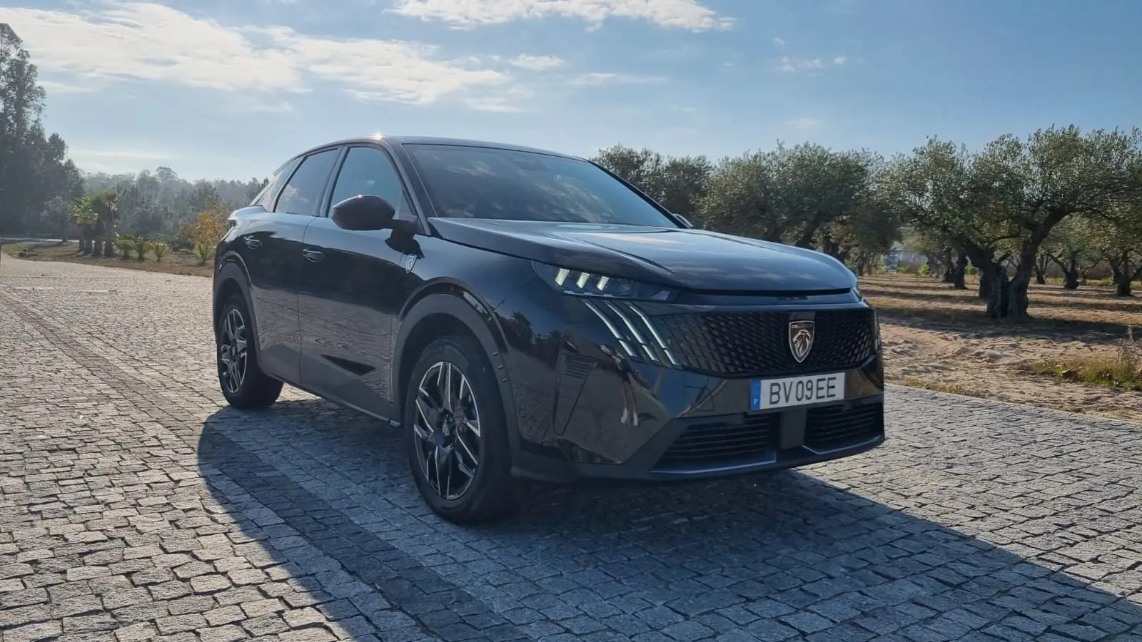 Peugeot 3008 1.2 Hybrid GT e-DCS6 4