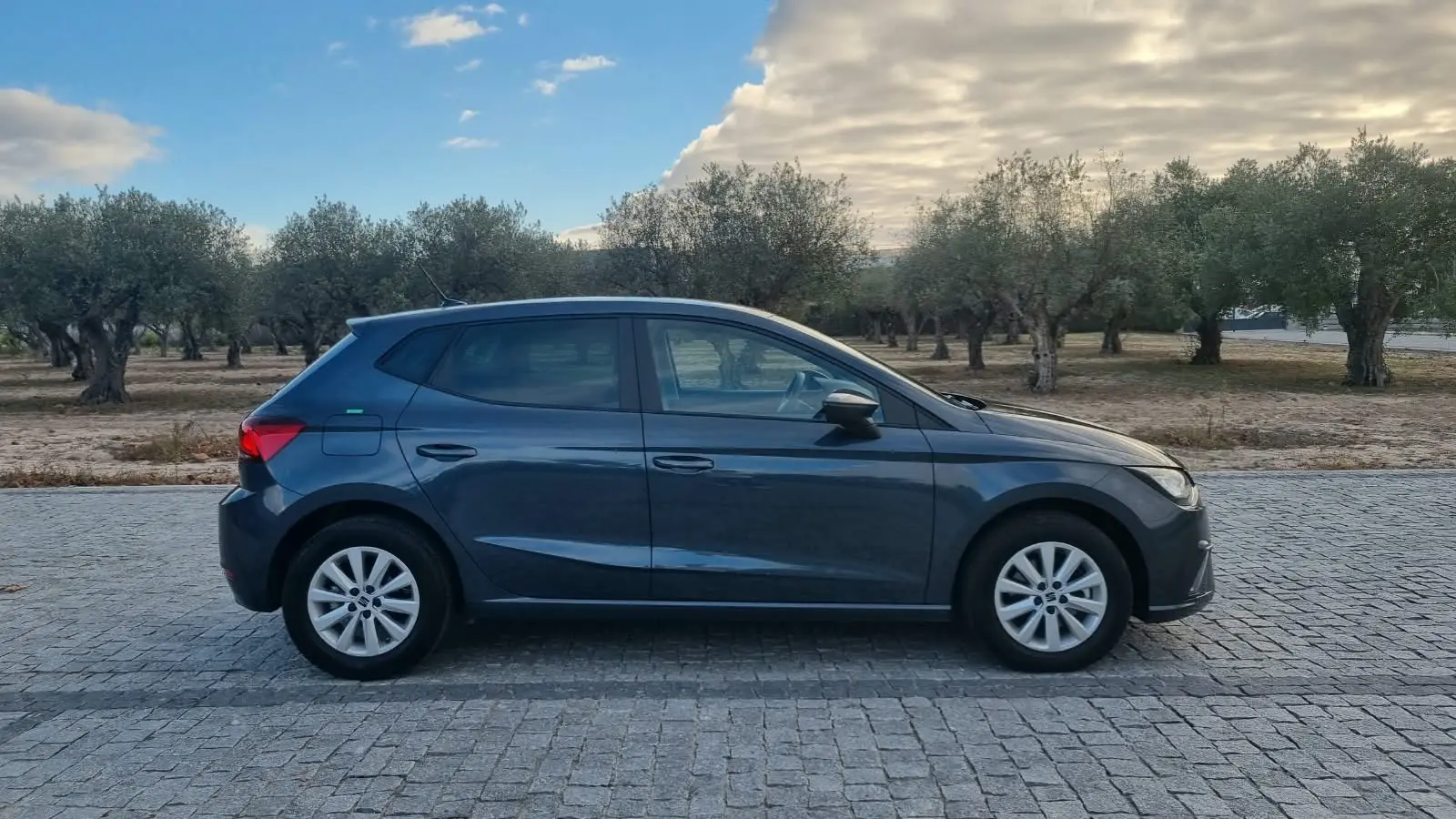 SEAT Ibiza 1.0 TSI Style DSG 3