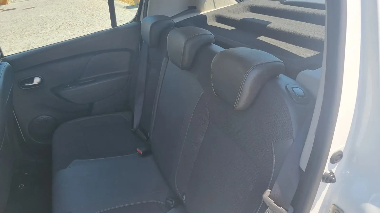 Dacia Sandero 1.5 dCi Stepway Easy-R 14