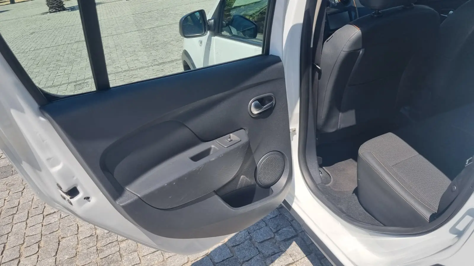 Dacia Sandero 1.5 dCi Stepway Easy-R 12
