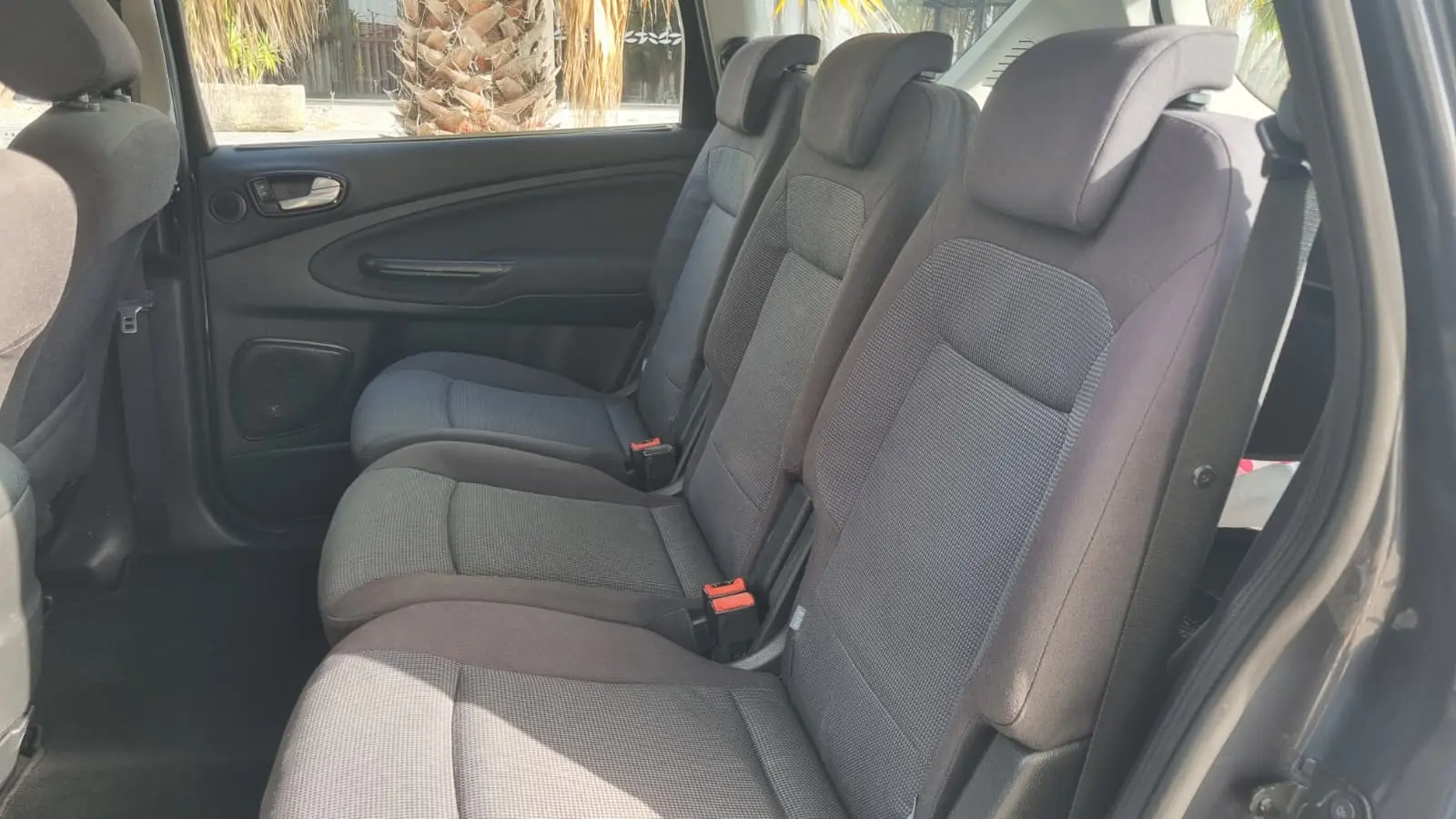 Ford S-Max 1.8 TDCi Titanium 7L 13