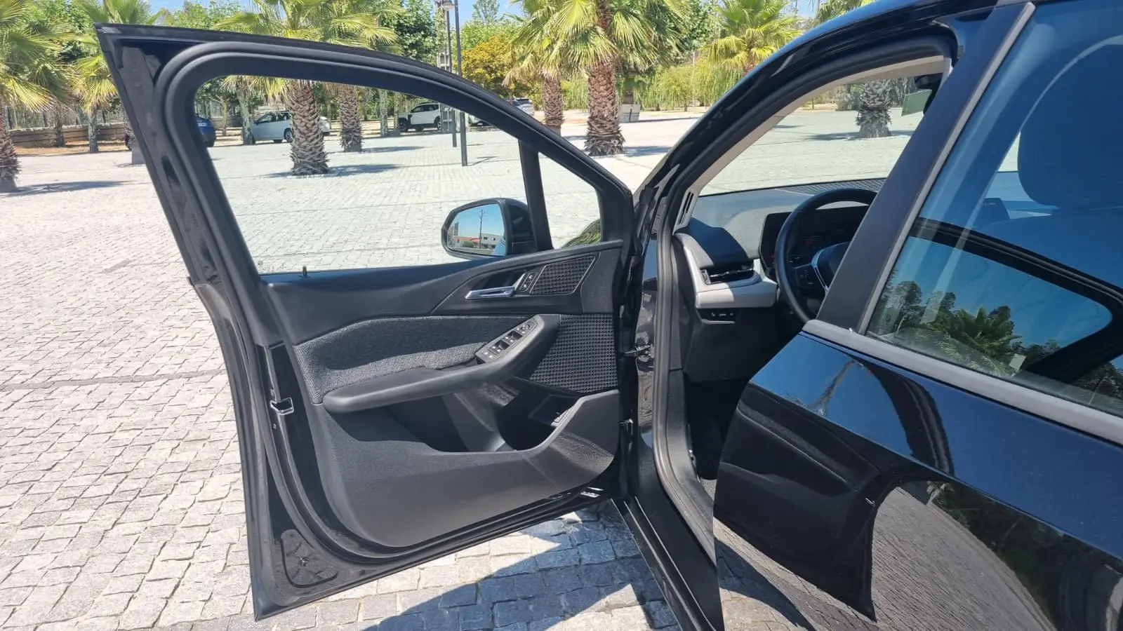 BMW 225xe Active Tourer e xDrive 13