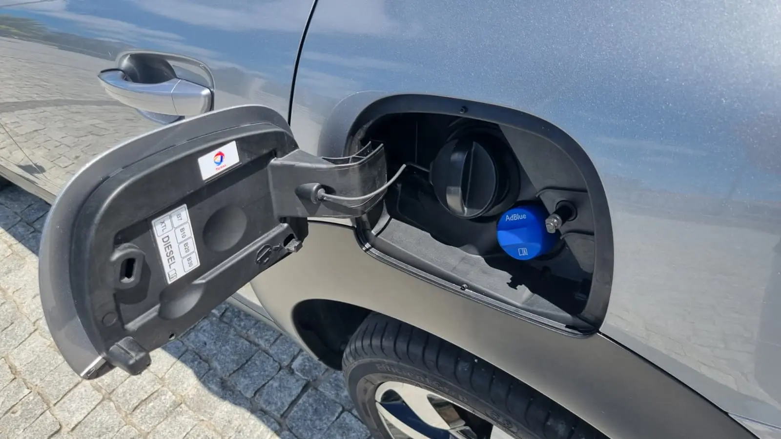 Citroen C4 Cactus 1.5 BlueHDi Shine Pack 18