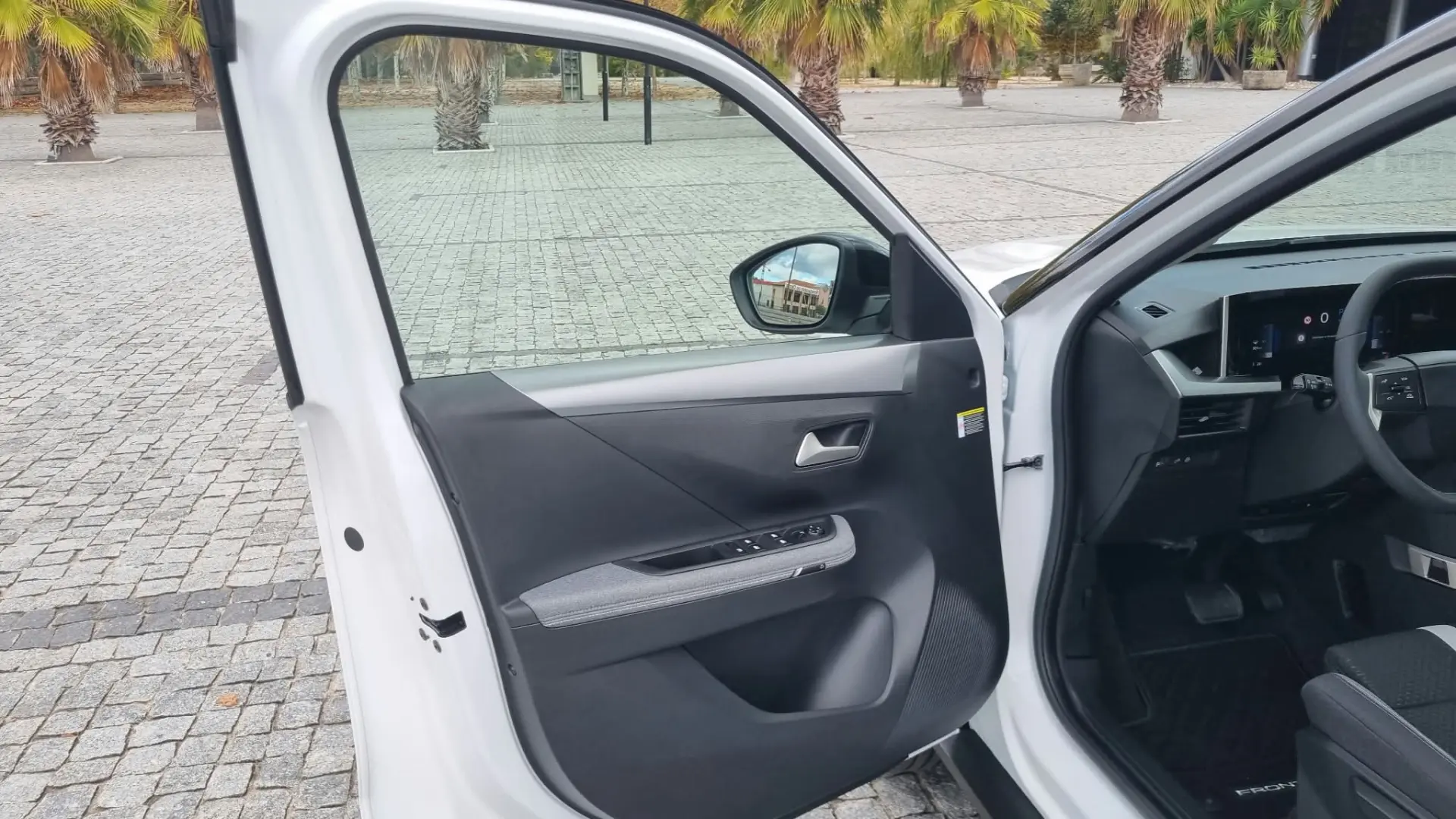 Opel Frontera 1.2 Hybrid GS eDCT 17