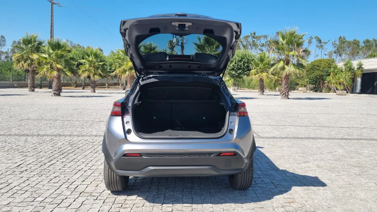 Nissan Juke 1.0 DIG-T N-Connecta DCT 20
