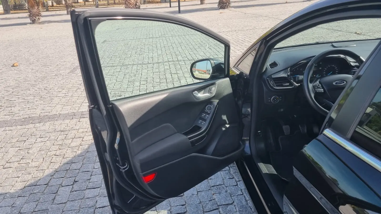 Ford Fiesta 1.0 EcoBoost Business 16