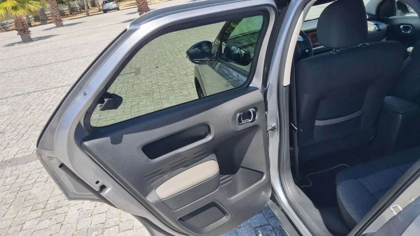 Citroen C4 Cactus 1.5 BlueHDi Shine Pack 17