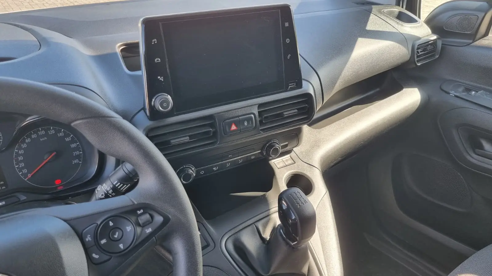 Opel Combo 1.5 CDTi L1H1 Elegance Plus 11