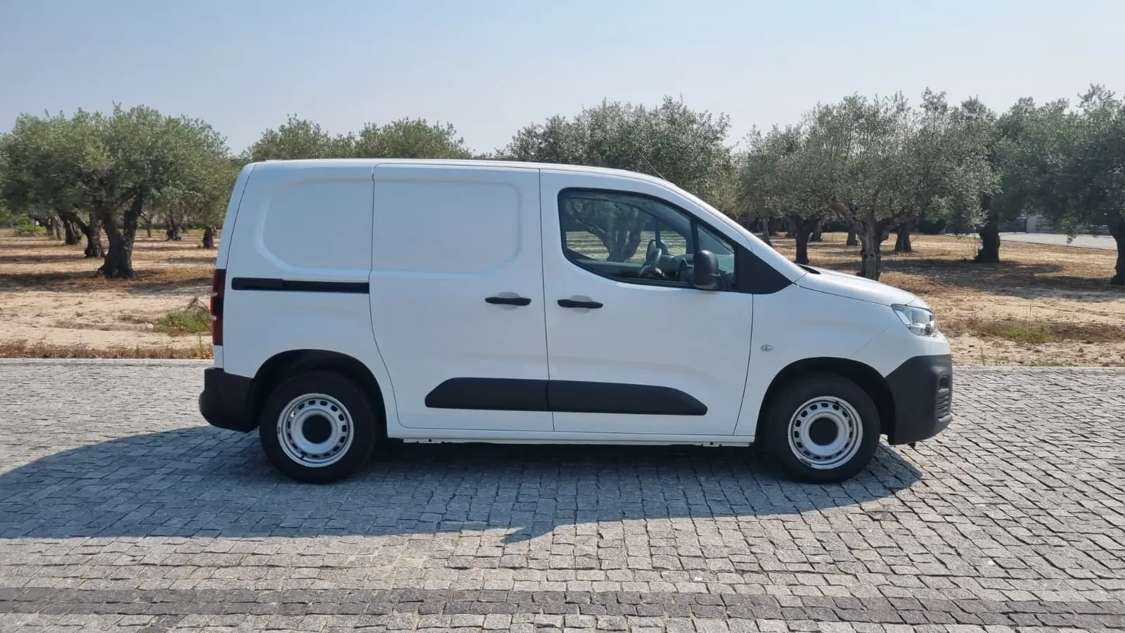 Citroen Berlingo 1.5 BlueHDi M CONTROL 4