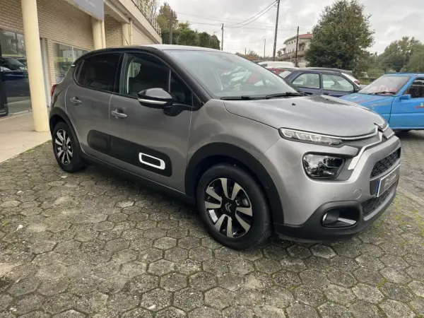 Citroën C3 1.2 PureTech Shine 2