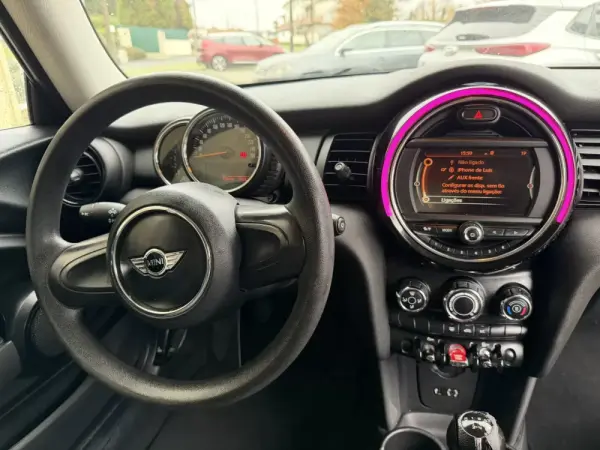 MINI 3 Portas One D 11