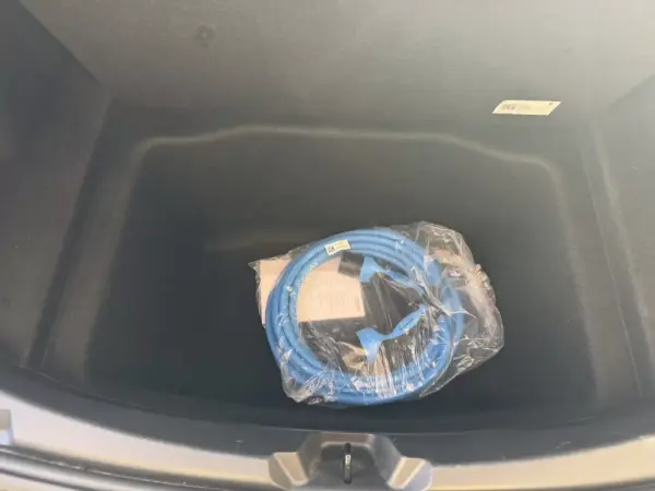 Tesla Model 3 Standard Range Plus RWD 6