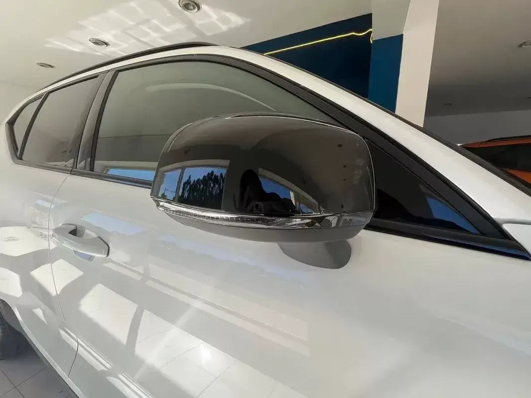 Volvo XC 40 1.5 T2 Plus Dark Auto 17