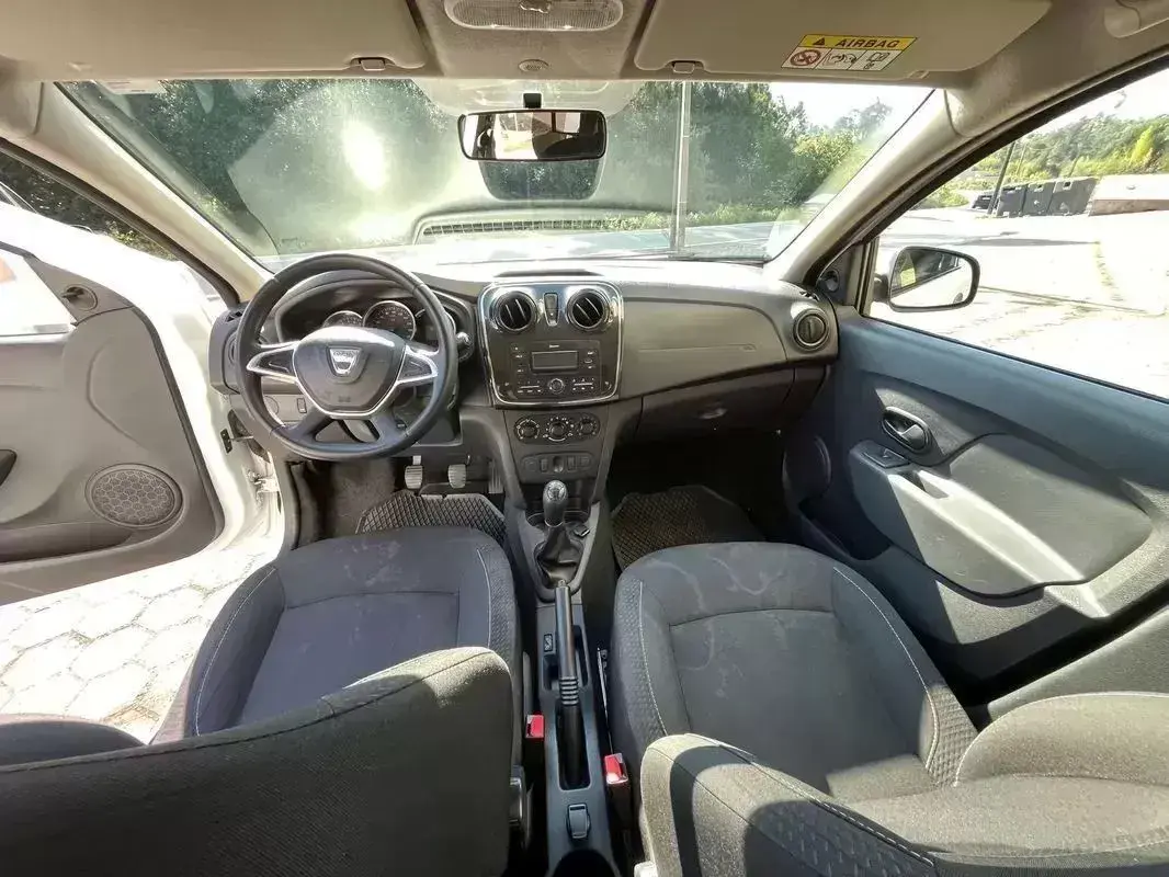 Dacia Sandero Outro 10