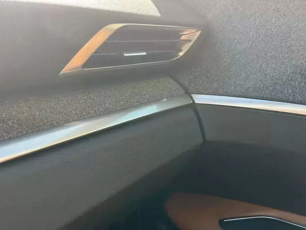 Peugeot 3008 PureTech 130 Stop & Start GPF Allure 18