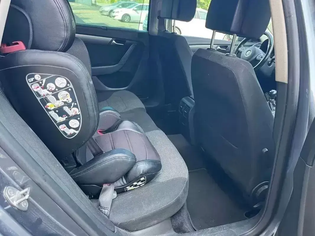 Volkswagen Passat 1.6 TDI BlueMotion 5