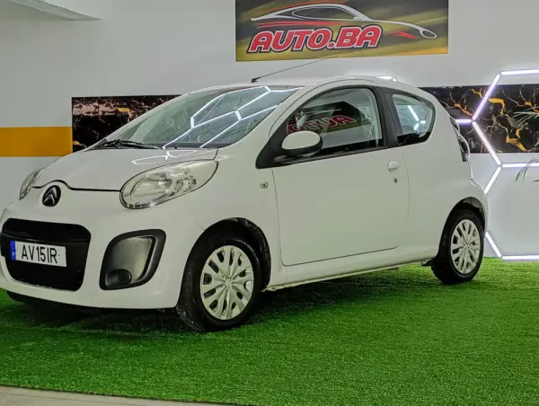 Citroen C1 1.0 Attraction 1