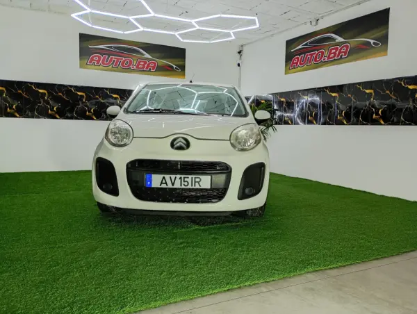 Citroen C1 1.0 Attraction 5