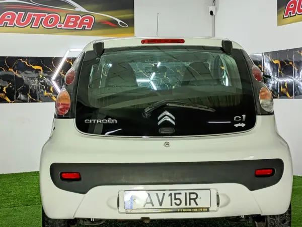 Citroen C1 1.0 Attraction 22