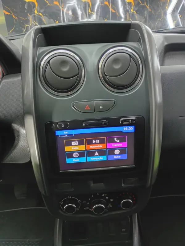 Dacia Duster 1.5 dCi SL Urban Explorer 11