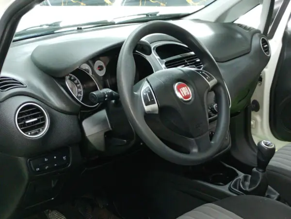 Fiat Punto 1.3 M-Jet Easy S&S 15