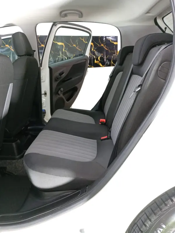 Fiat Punto 1.3 M-Jet Easy S&S 25