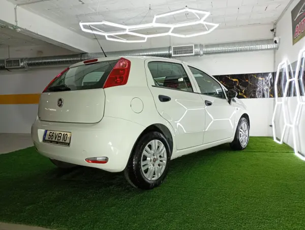 Fiat Punto 1.3 M-Jet Easy S&S 34