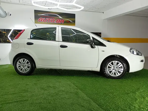 Fiat Punto 1.3 M-Jet Easy S&S 35