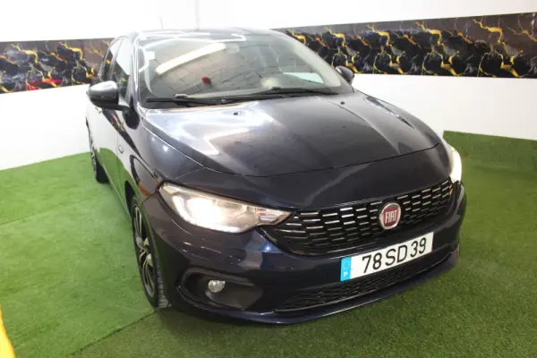 Fiat Tipo 1.3 M-Jet Lounge J17 12