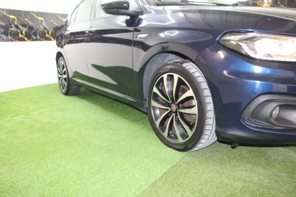 Fiat Tipo 1.3 M-Jet Lounge J17 13