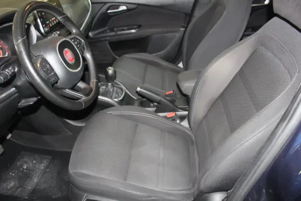 Fiat Tipo 1.3 M-Jet Lounge J17 17