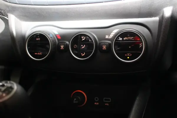 Fiat Tipo 1.3 M-Jet Lounge J17 27