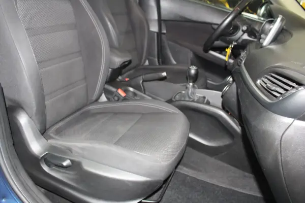 Fiat Tipo 1.3 M-Jet Lounge J17 32