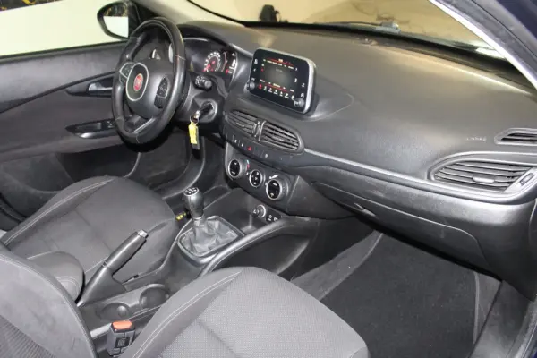 Fiat Tipo 1.3 M-Jet Lounge J17 35