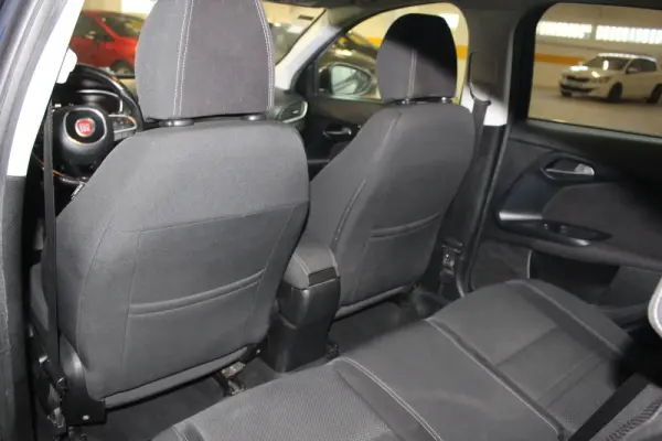 Fiat Tipo 1.3 M-Jet Lounge J17 37