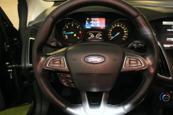 Ford Focus SW 1.5 TDCi Titanium 20