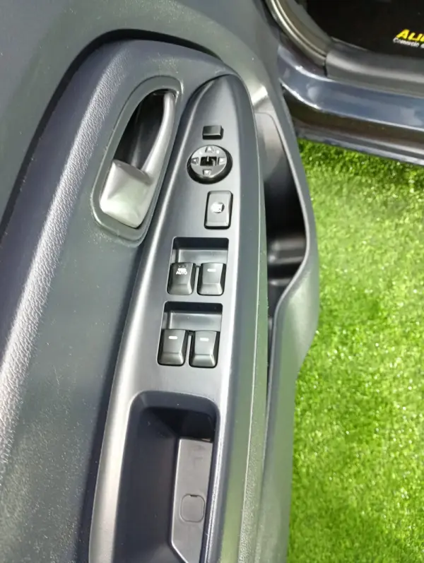 Kia Rio 1.2 CVVT EX 11