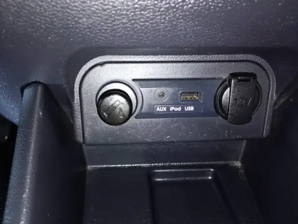 Kia Rio 1.2 CVVT EX 14