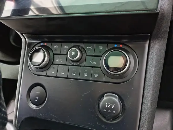 Nissan Qashqai 1.5 dCi Tekna NA 13