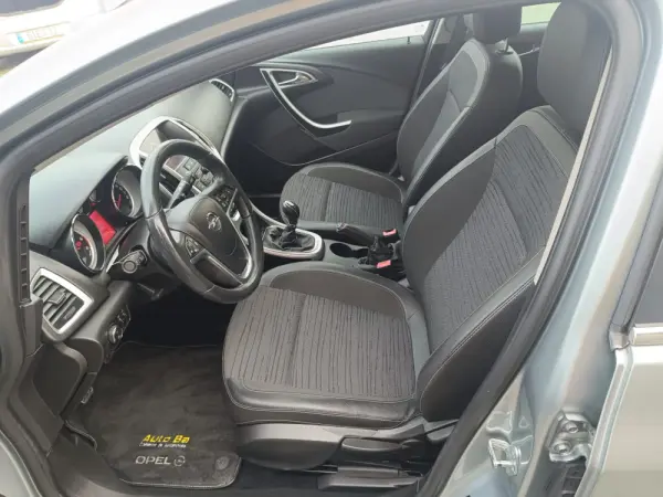 Opel Astra Sports Tourer 1.6 CDTi Cosmo S/S 6