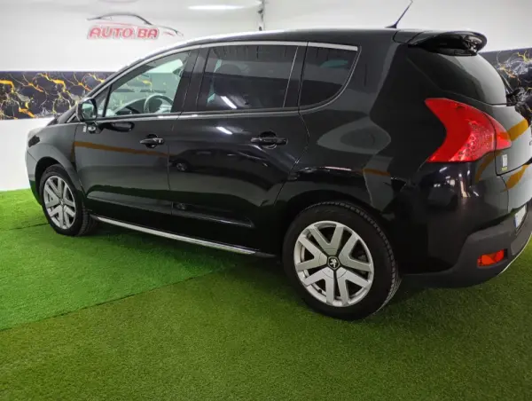 Peugeot 3008 2.0 HDi Hybrid4 Limited Edition 18