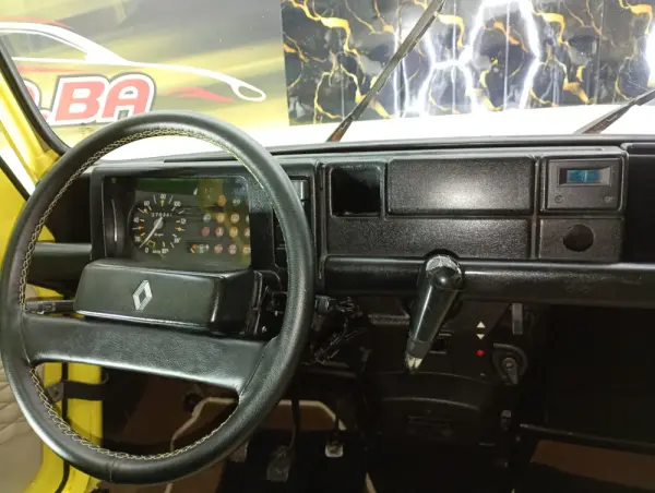 Renault 4 1.1 GTL 12