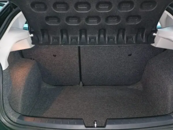 SEAT Ibiza 1.6 TDI Reference 20