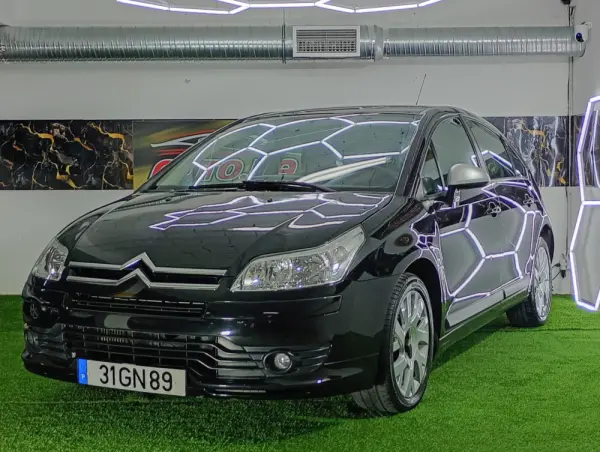 Citroen C4 1.6 HDi Exclusive 2