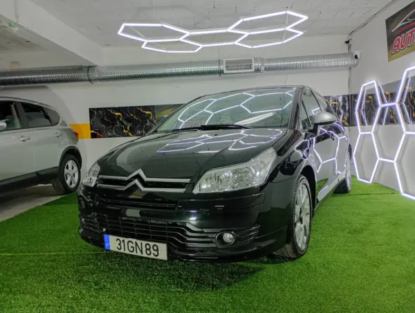 Citroen C4 1.6 HDi Exclusive 3