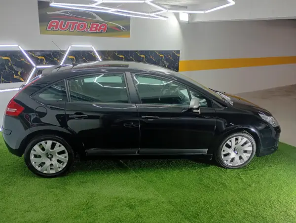 Citroen C4 1.6 HDi Exclusive 42