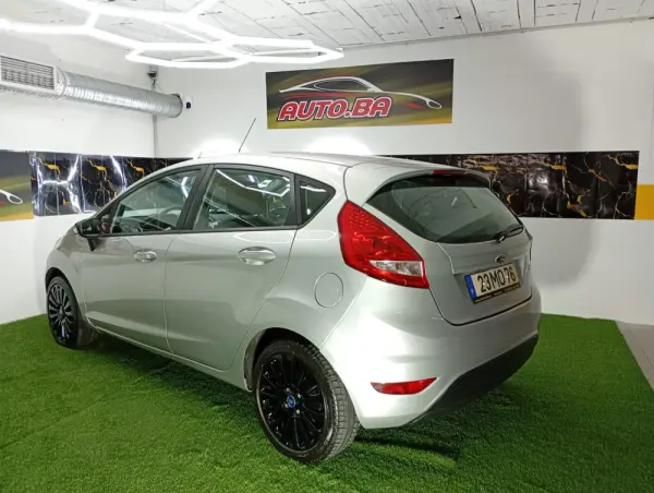 Ford Fiesta 1.4 TDCI Titanium 22