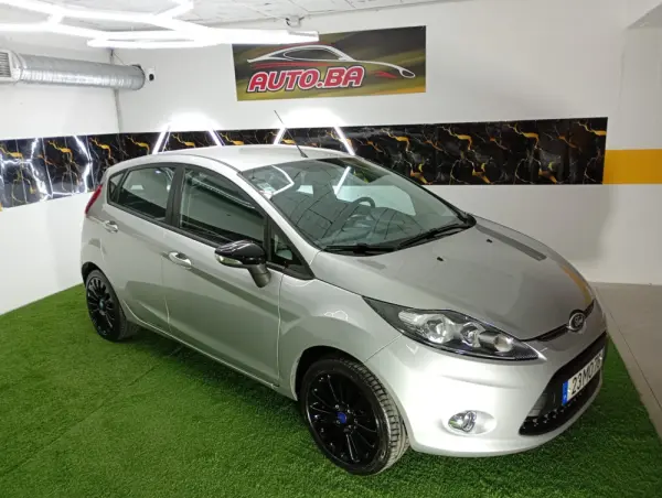 Ford Fiesta 1.4 TDCI Titanium 33