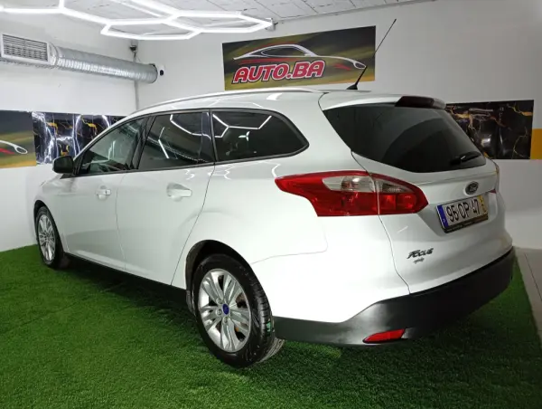 Ford Focus SW 1.6 TDCi Trend Easy 29